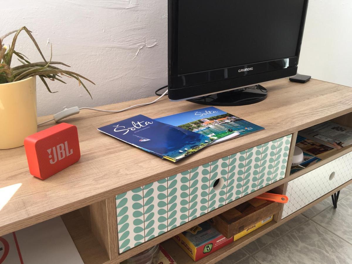 Solenta - Sunny & Bright Apartment Near Beach W Self Checkin Nečujam 외부 사진